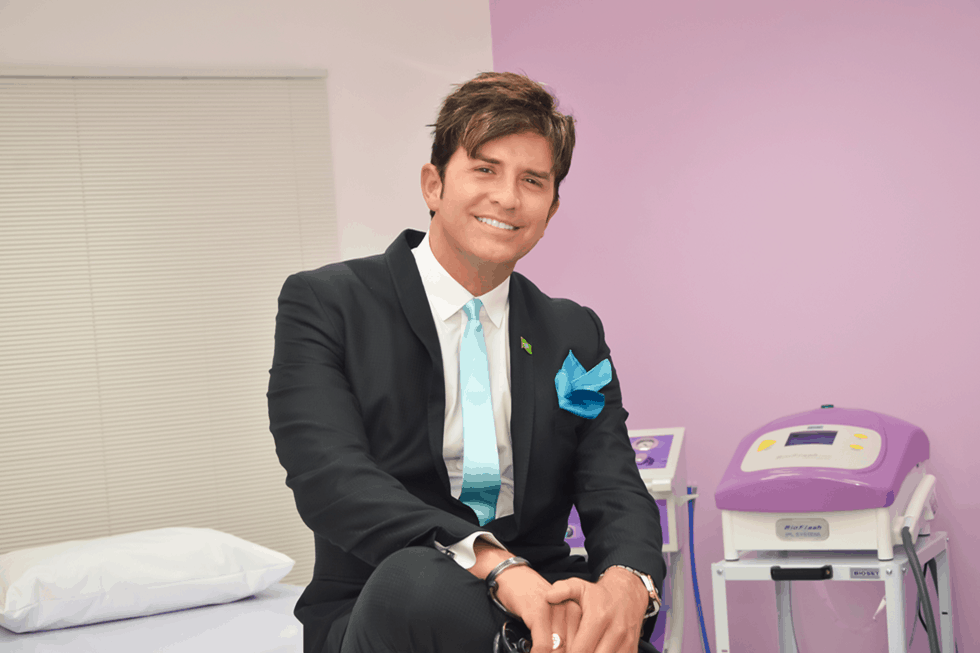 Dr. Rey inaugura clínica no ComVem Patteo Mogilar neste sábado - A Semana
